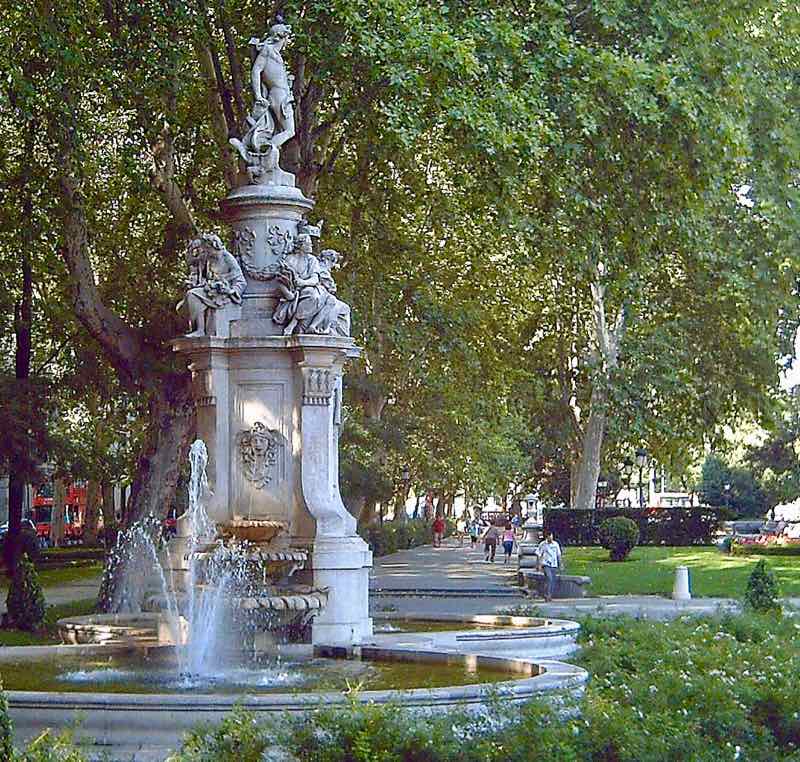Apollo Fountain Madrid