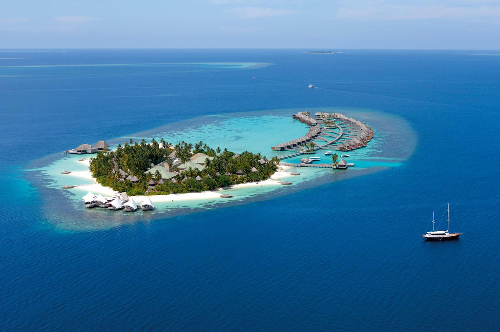 W Retreat and Spa Maldives Resort Fesdu
