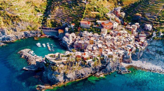 Best Cinque Terre Views Sights Vernazza