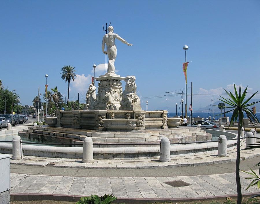 Fountain of Neptune Nettuno Messina Sicily Italy