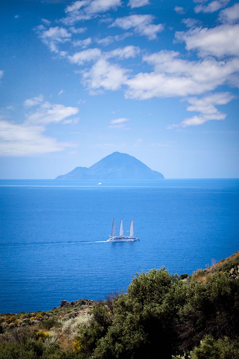 Best Aeolian Islands Tour Guide of Alicudi