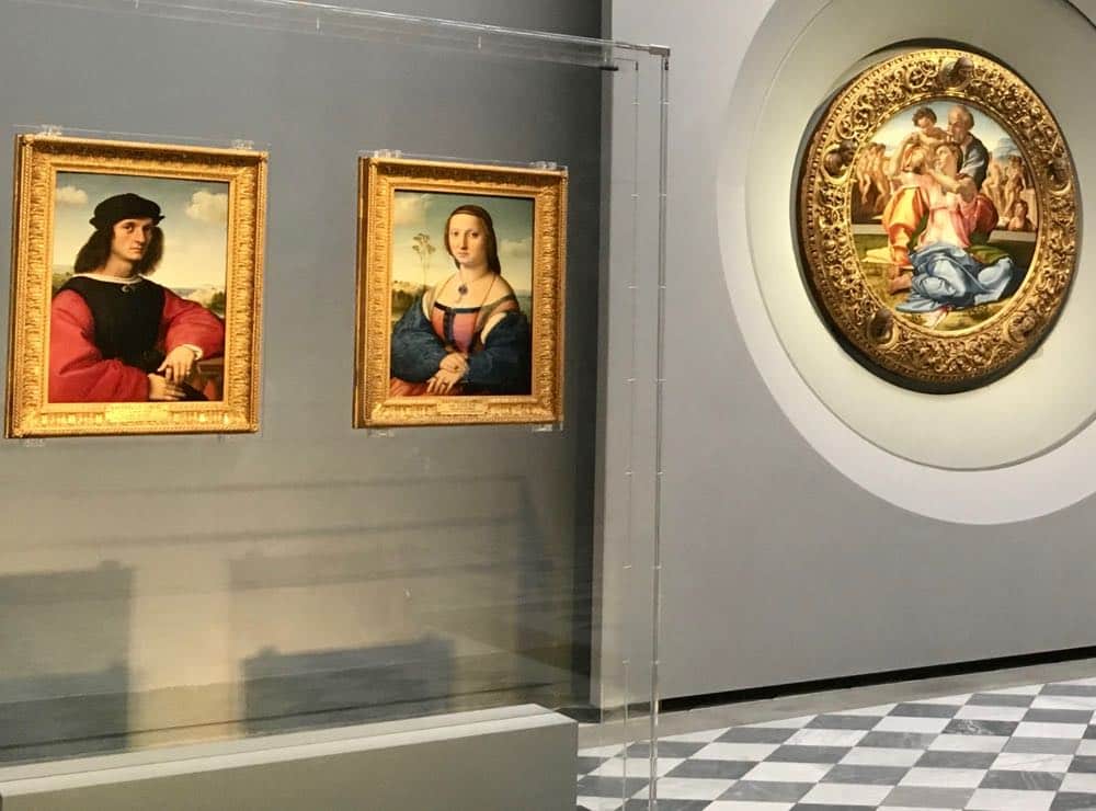 Paintings with Greek mythology portraits on back Uffizi Gallery