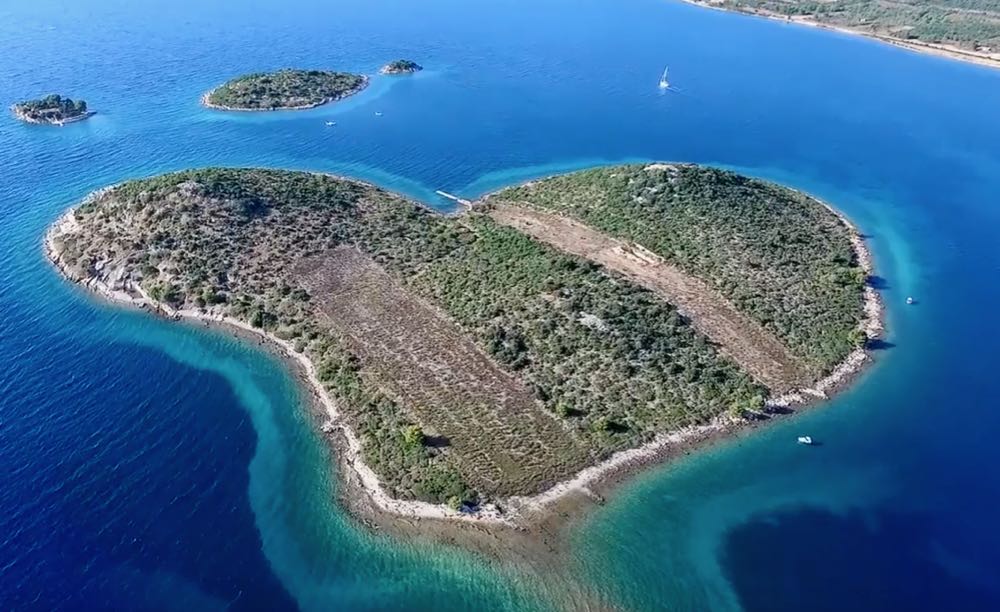 Love Croatian Islands
