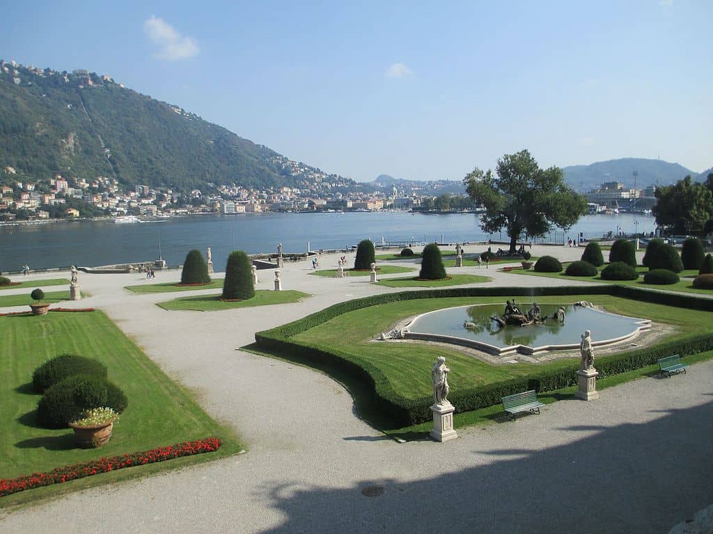 Como Villa Olmo Beautiful Gardens