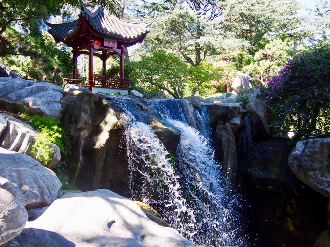 Rinsing Jade Pavilion and Waterfall