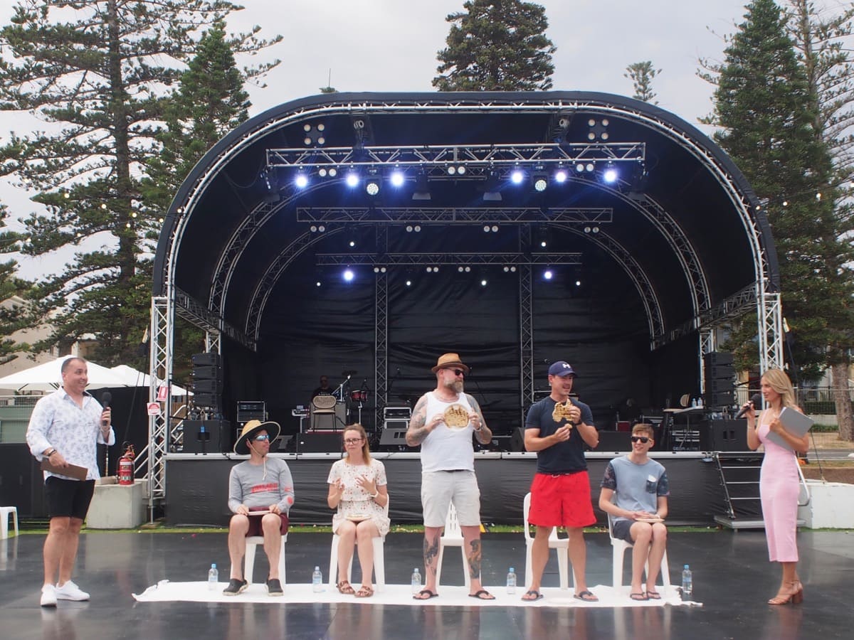 Semaphore Greek Festival Pita Bread Eating Contest