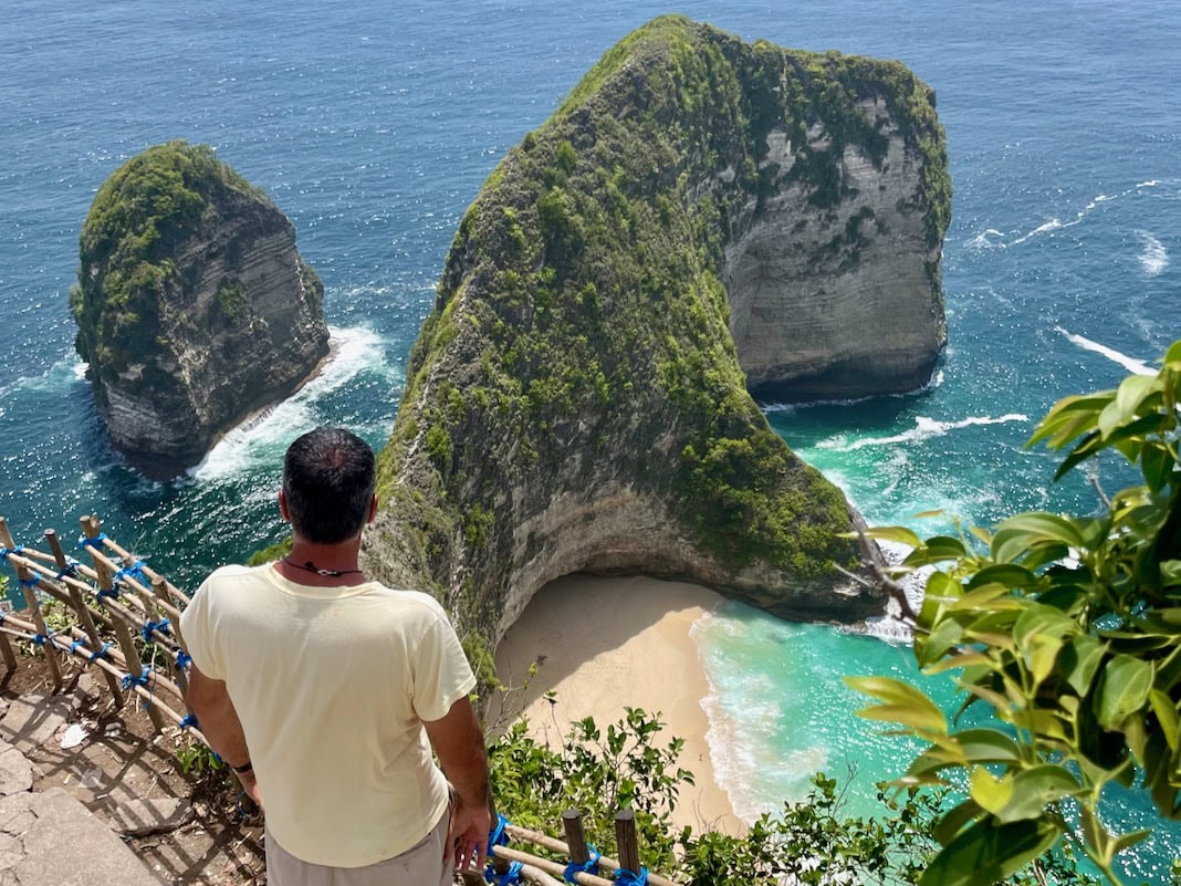 Kelingking Beach Best Cliff View in Nusa Penida Bali