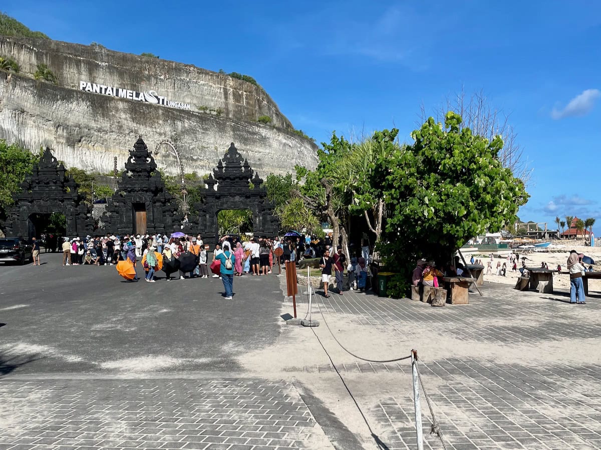 Pantai Melasti Ungasan