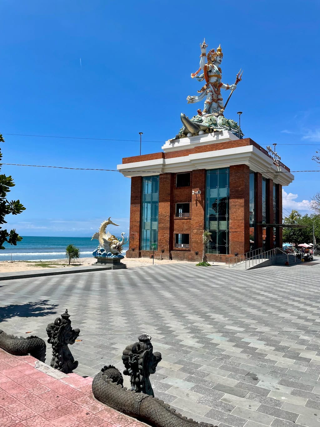 Tsunami Shelter Kebencanaan Baruna with Sea God on top