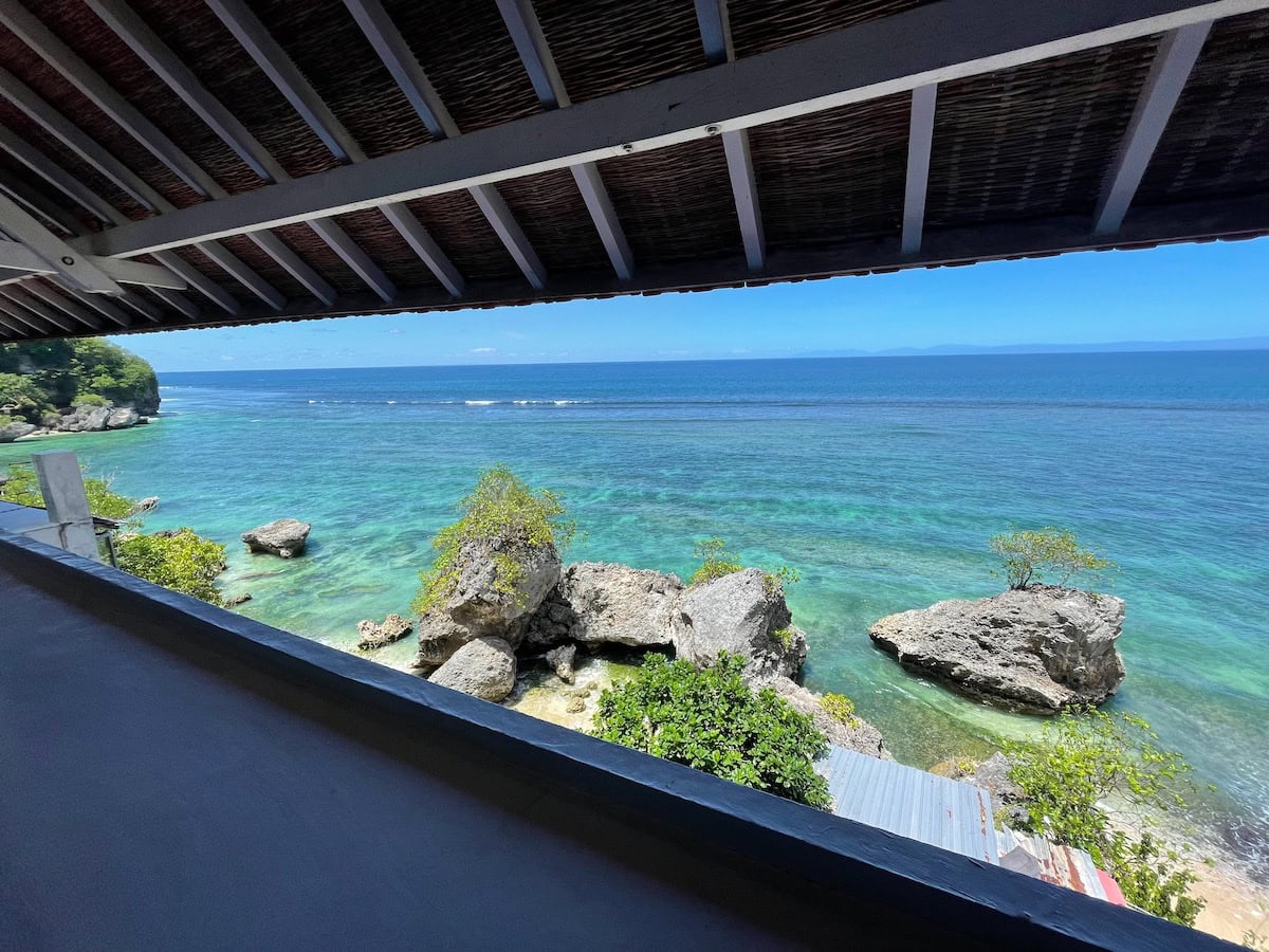 Left Side Sea View of Bingin Beach from Impossible Cliff House Uluwatu