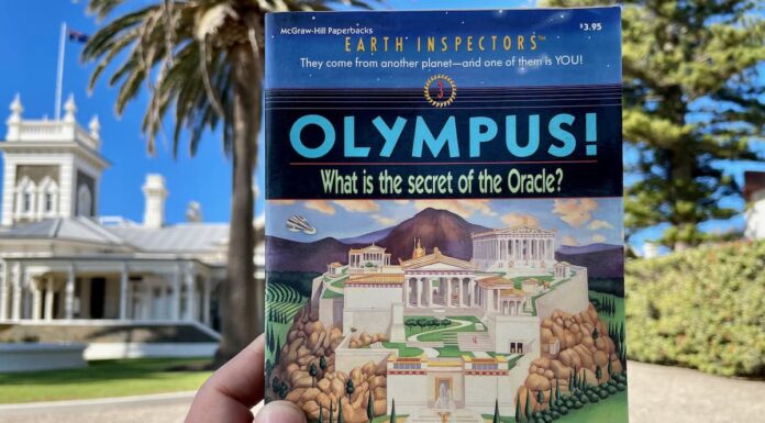 Earth Inspectors OLYMPUS What is the secret of the Oracle Book