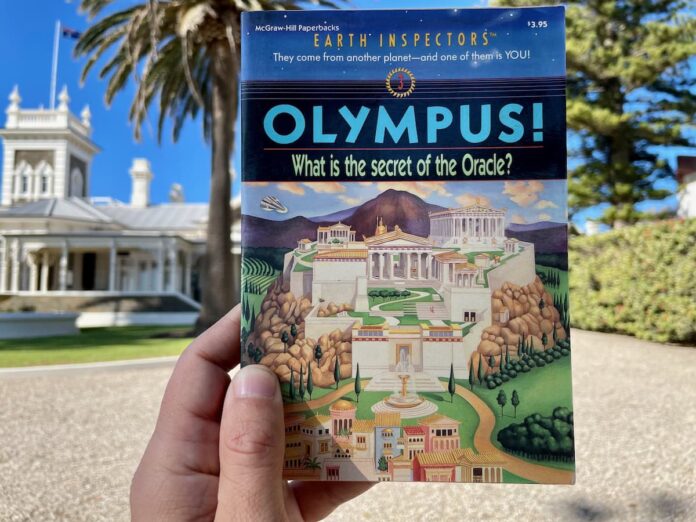 Earth Inspectors OLYMPUS What is the secret of the Oracle Book
