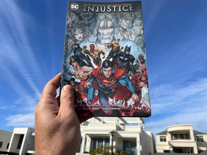 DC Injustice Gods Among Us Year Four Volume 1