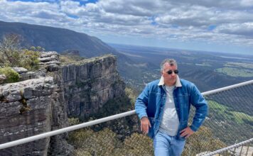 Grampians Pinnacle Walk Lookout View