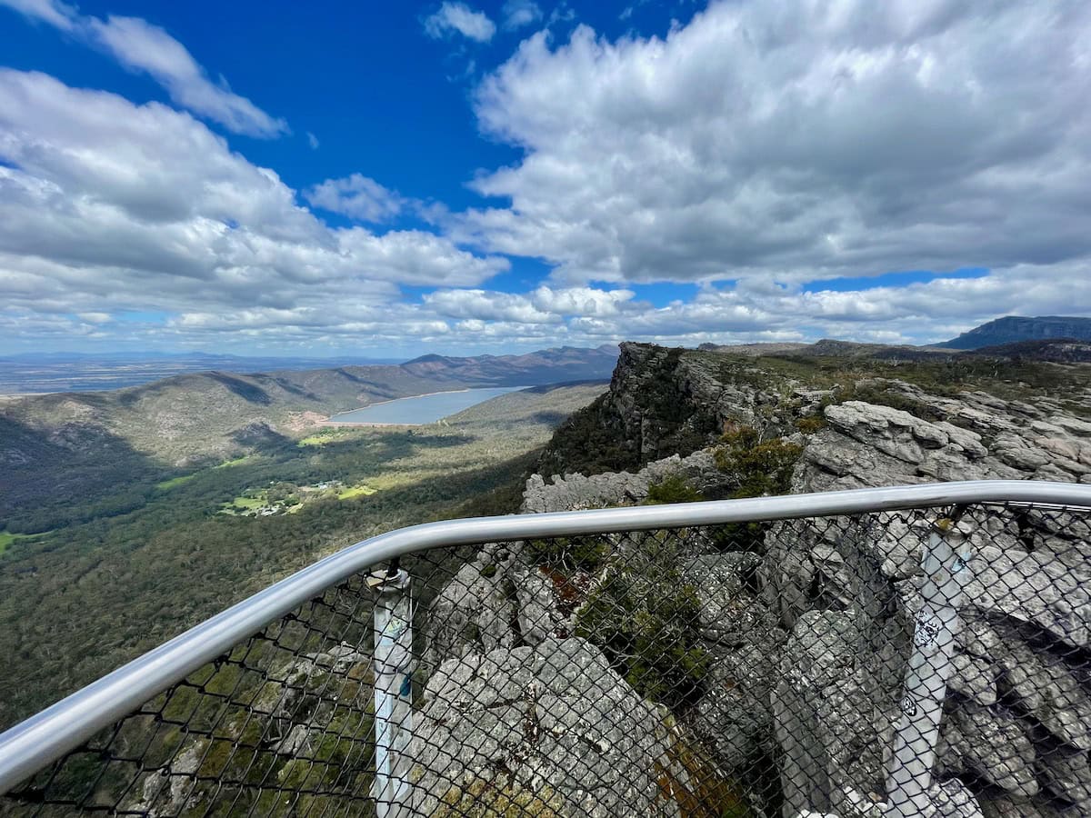 Pinnacle Lookout view towards Lake Bellfield