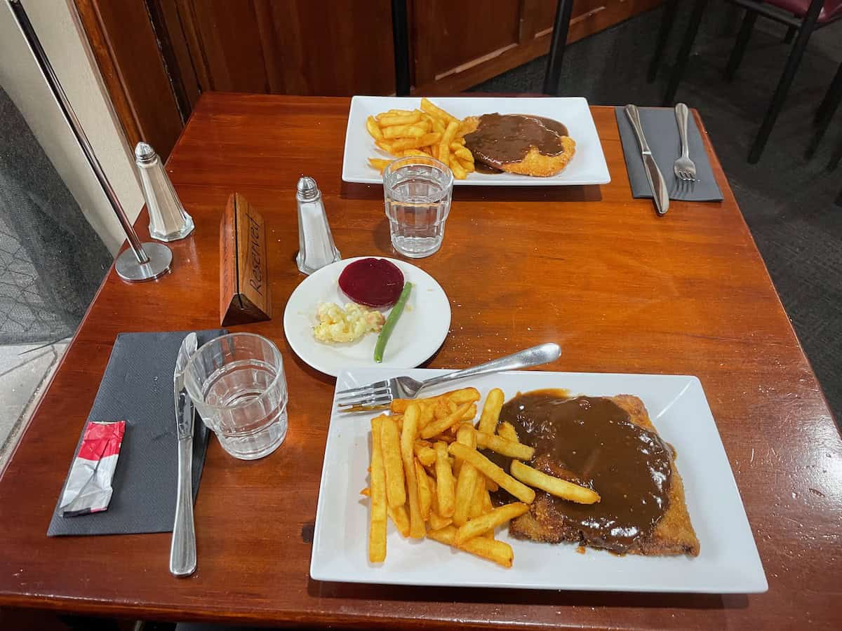 Mount Gambier Pub Schnitzel
