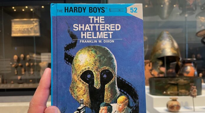 The Hardy Boys 52 The Shattered Helmet